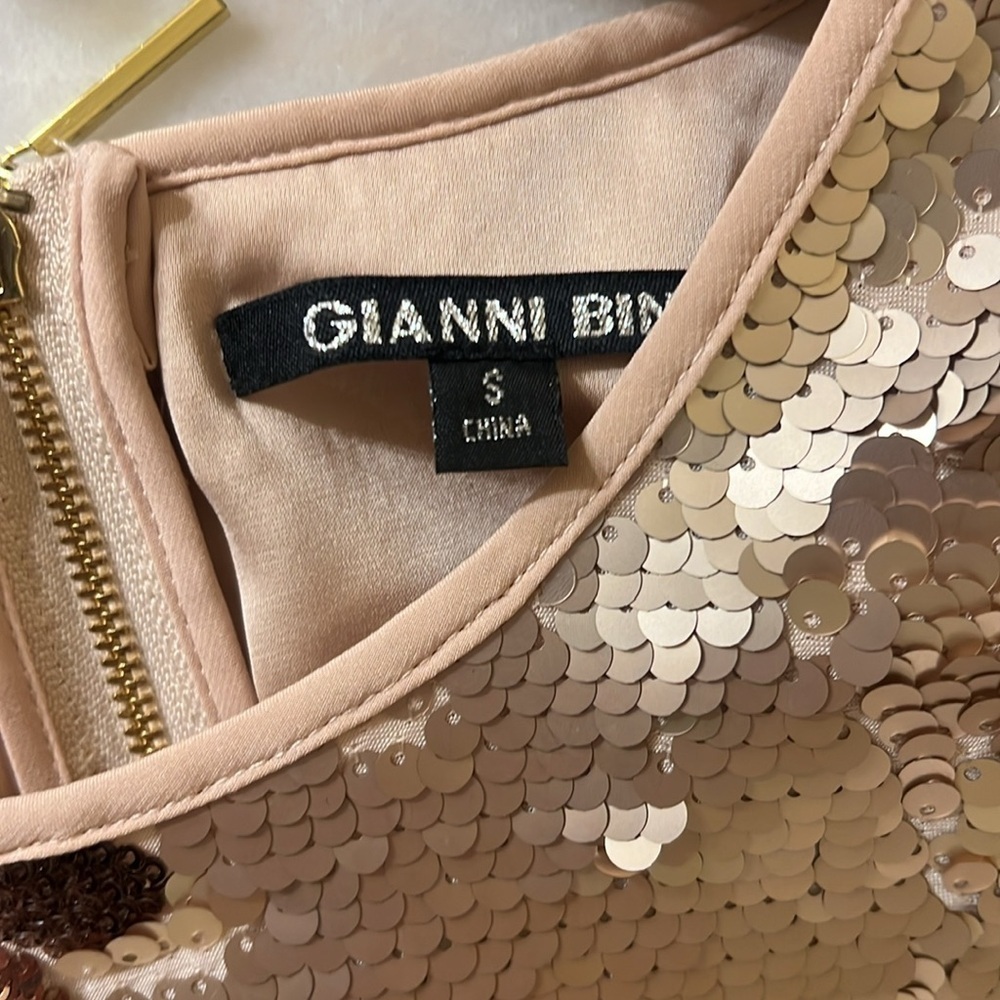 NWT Gianni Bini rose gold dress - Picture 3 of 5
